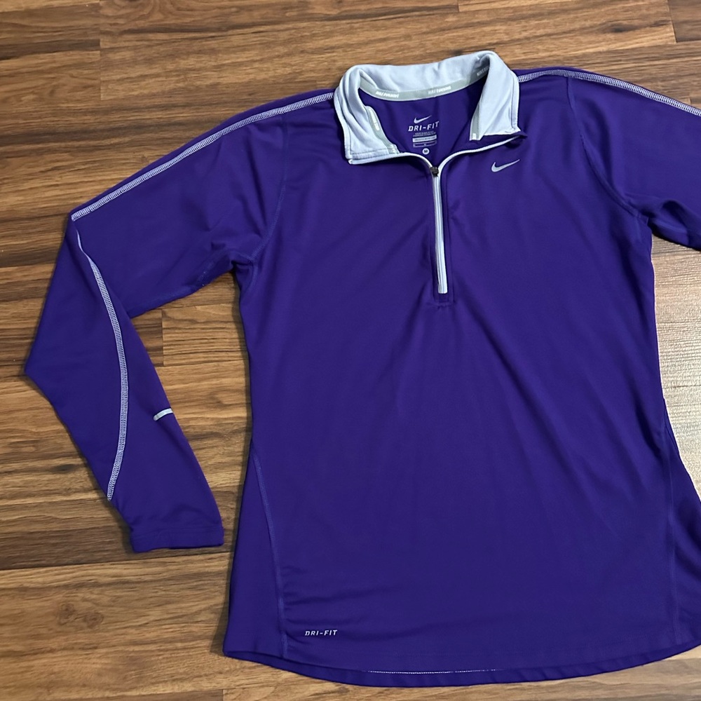 Nike Running Essential Jacket, Size: Medium - image 4